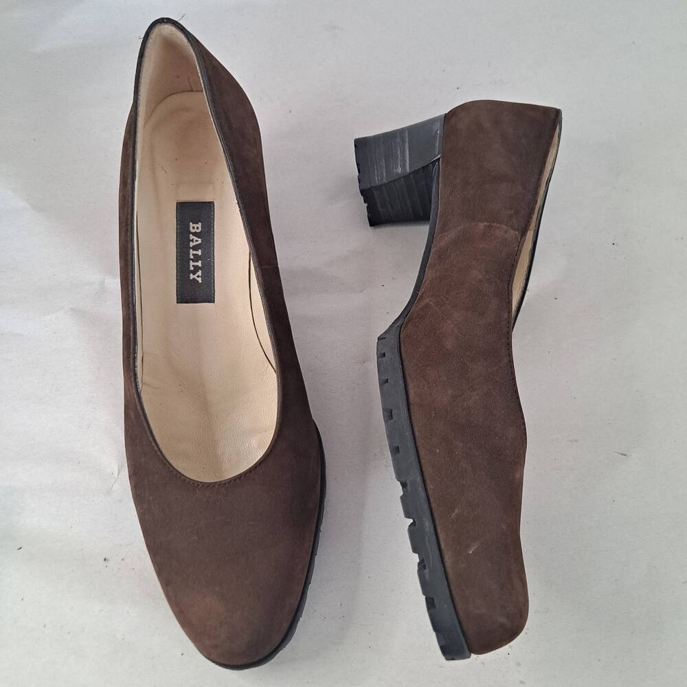 Bally Heels 7.5 Heels Ringo Brown Suede Lug Sole Pumps Designer Classic